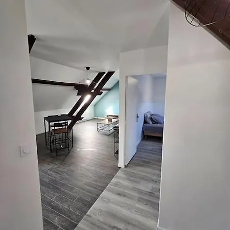 F2 Entierement Renove 아파트 *